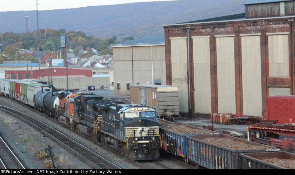 NS 4029 NS ? BNSF 6754